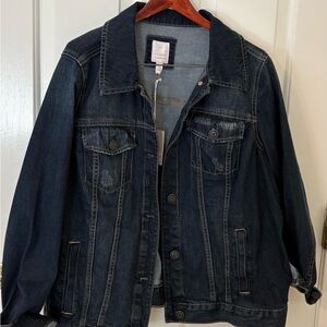 Dark denim jean jacket NWT